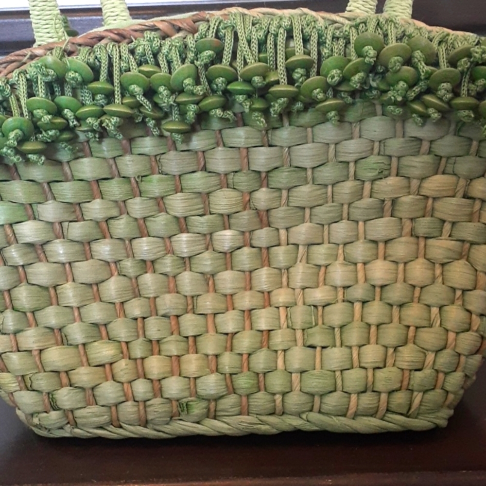 & Green woven beach tote bag purse with bead accents - Picture 2 of 7